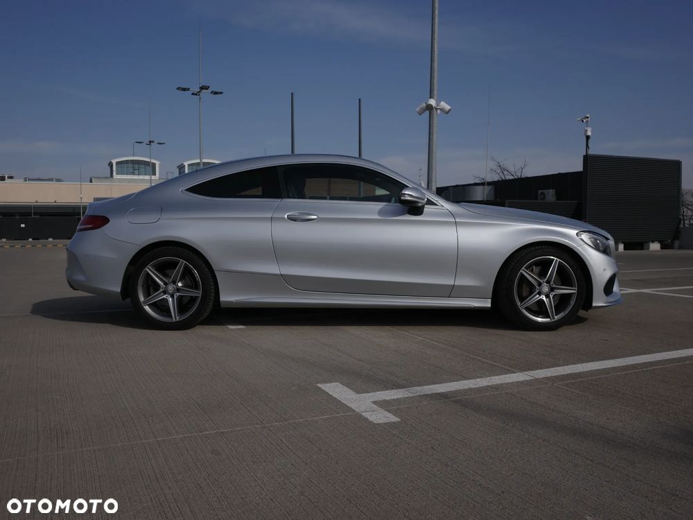 Mercedes-Benz Klasa C 300 7G-TRONIC - 3