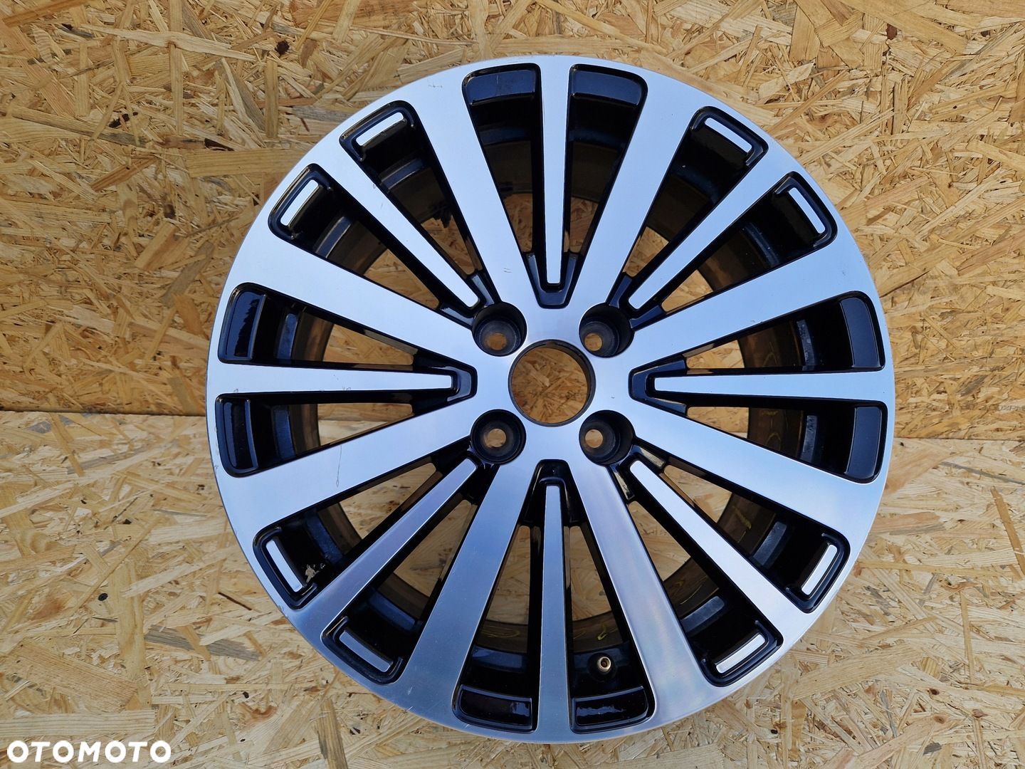 FELGA 16 RENAULT TWINGO III 7x16 ET37 - 1
