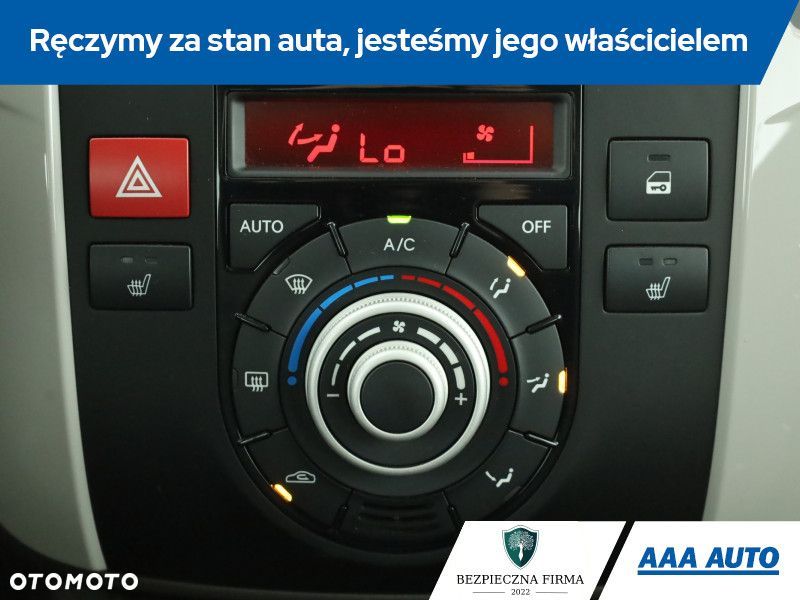Kia Venga - 16