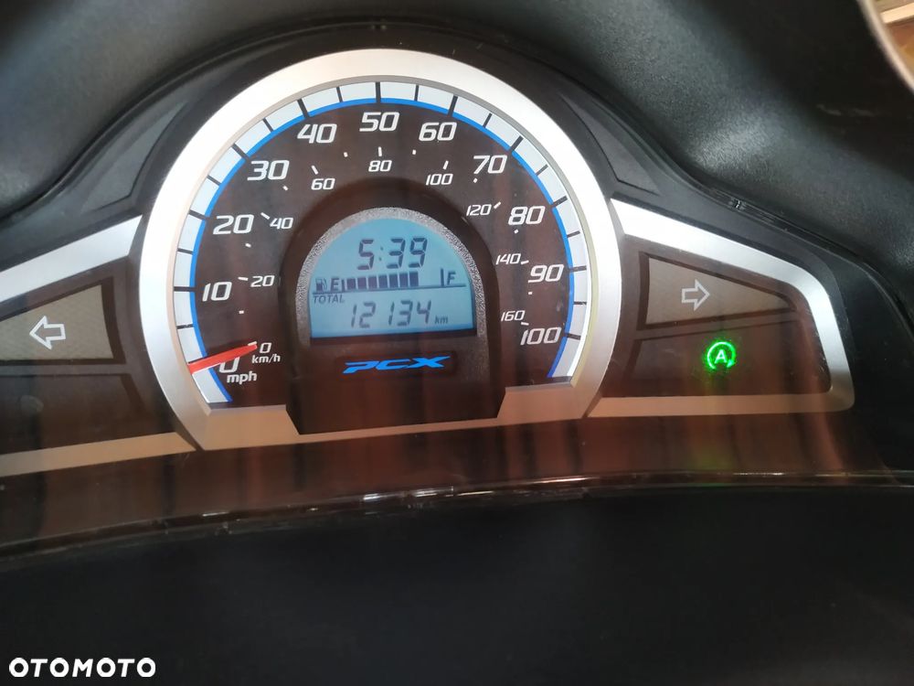 Honda PCX - 22