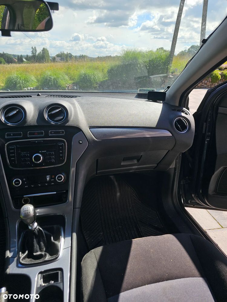 Ford Mondeo 1.6 T Ambiente - 5