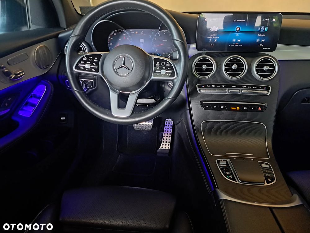 Mercedes-Benz GLC - 34