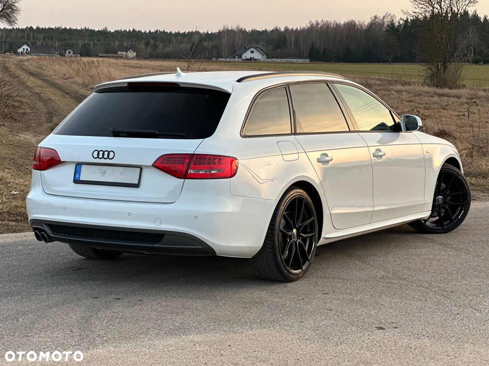 Audi A4 Avant - 13