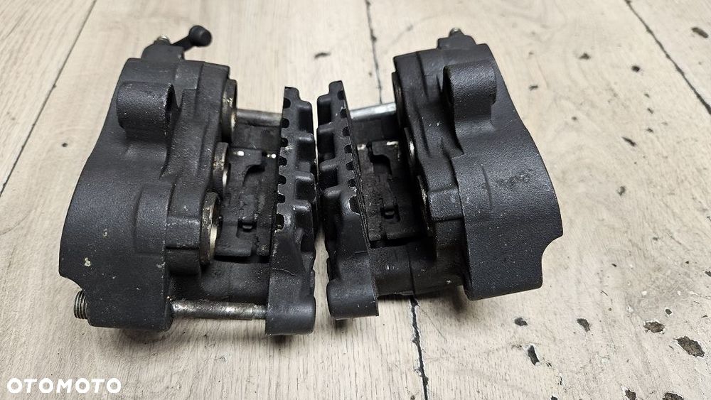 Zaciski hamulcowe Nissin przód - 14