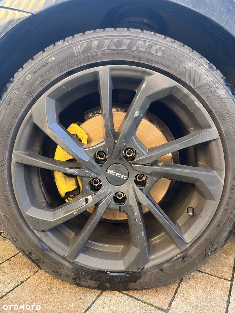 Volkswagen Golf 2.0 TDI BMT Highline - 13