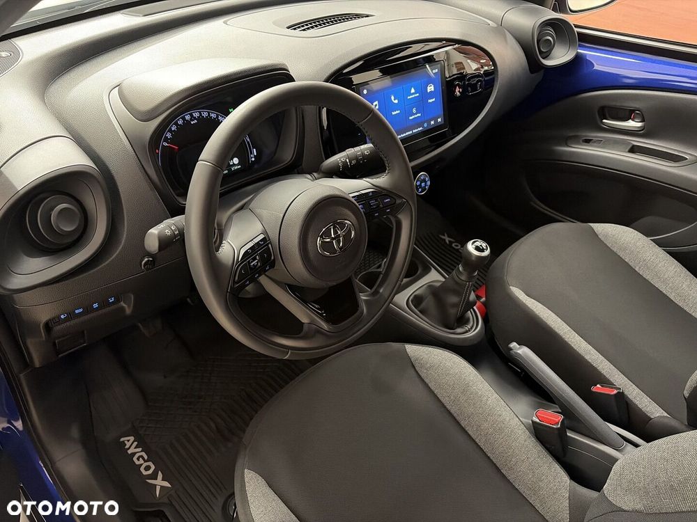 Toyota Aygo X - 10