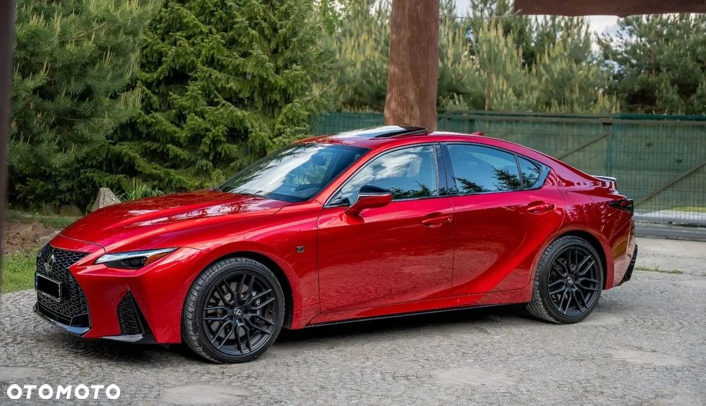 Lexus Inny - 3