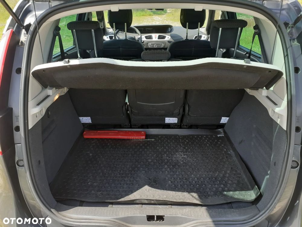 Renault Scenic - 7