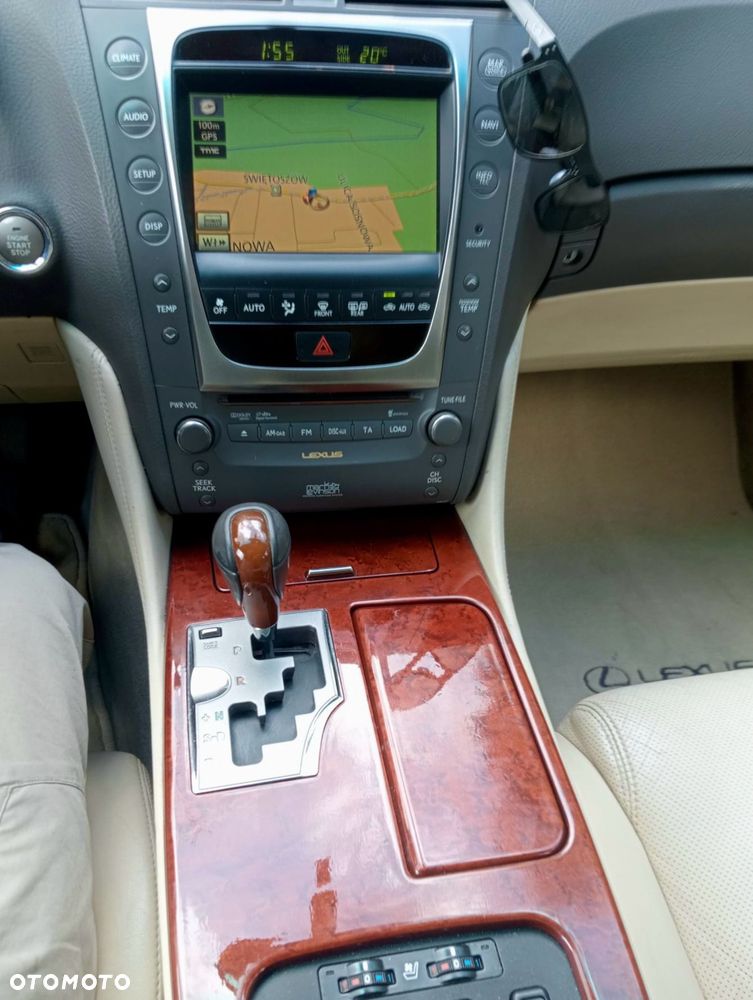 Lexus GS 300 Prestige + - 17