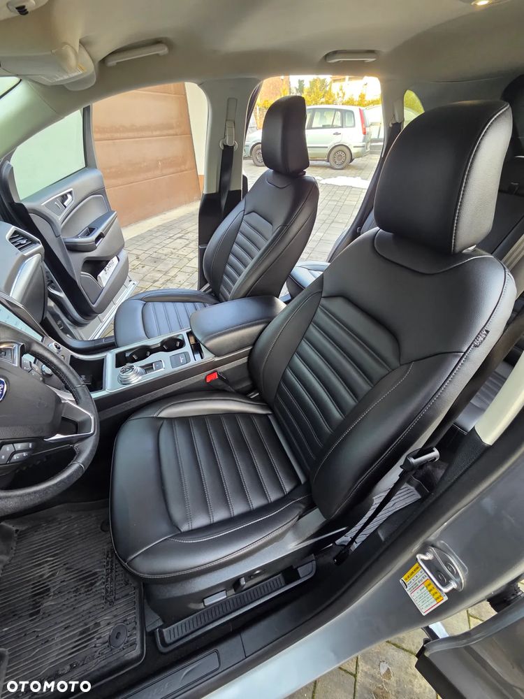 Ford Edge - 24