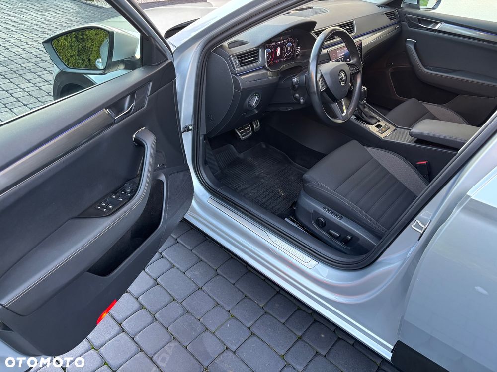 Skoda Superb 2.0 TSI 4x4 Scout DSG - 16