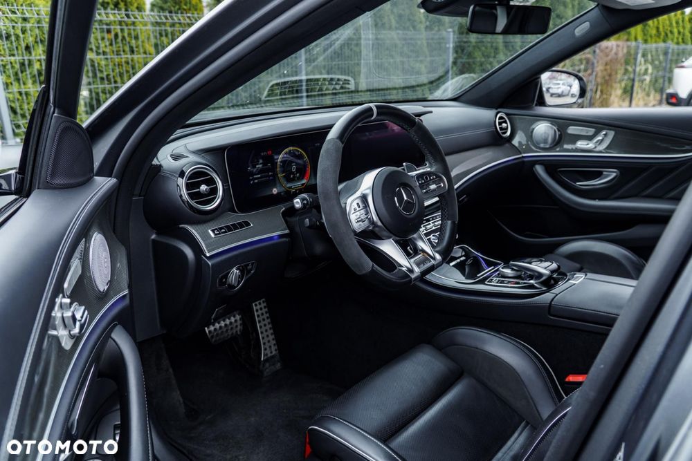 Mercedes-Benz Klasa E AMG 63 S 4-Matic+ - 9
