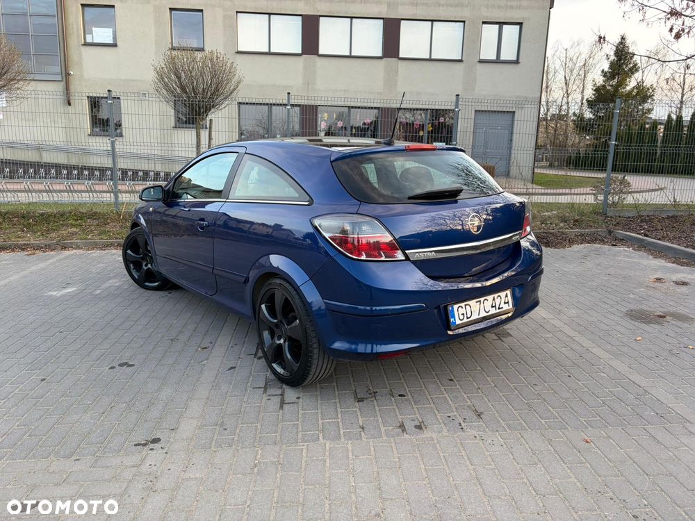 Opel Astra - 11