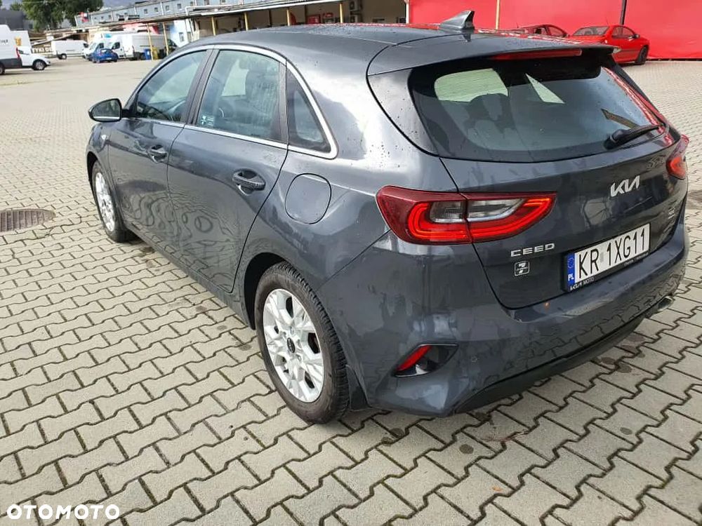 Kia Ceed 1.5 T-GDI M - 4