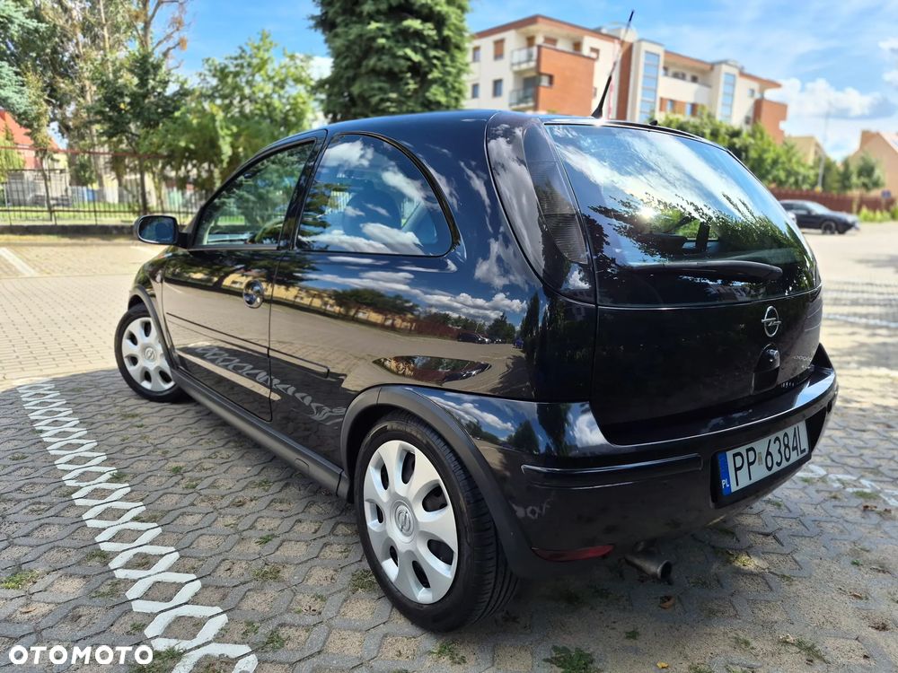 Opel Corsa 1.2 16V Limited Edition - 5