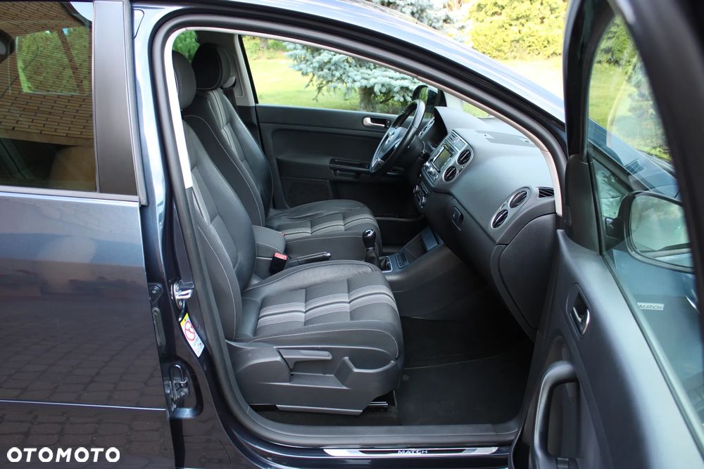 Volkswagen Golf 2.0 TDI DPF MATCH - 23