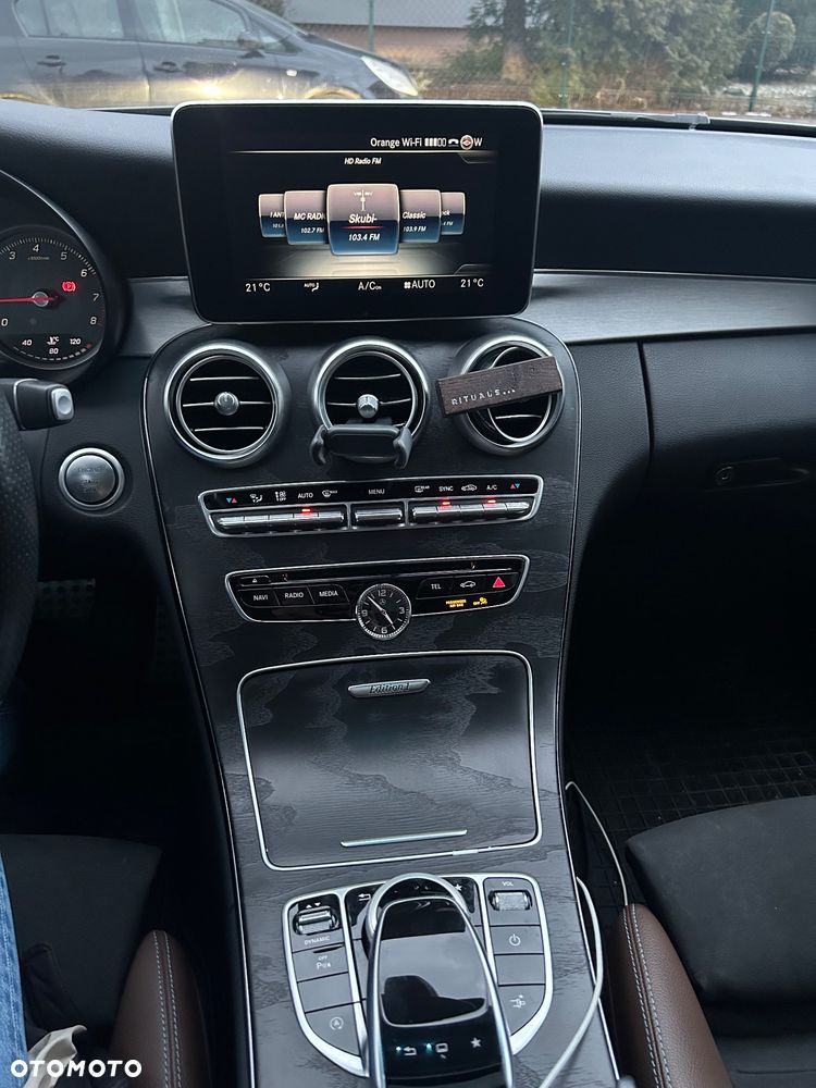 Mercedes-Benz Klasa C 300 7G-TRONIC - 12