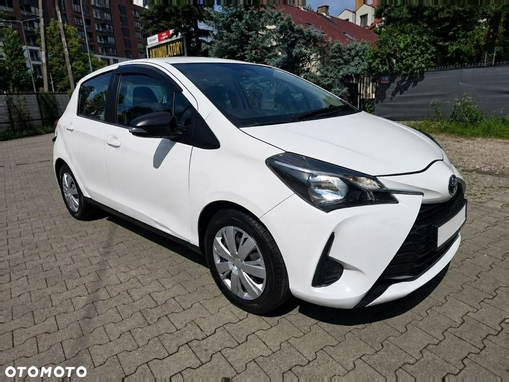 Toyota Yaris - 5