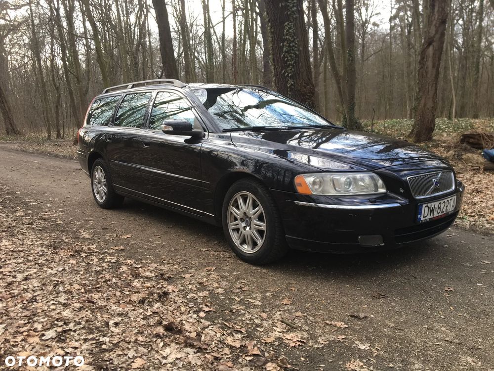 Volvo V70 D5 Momentum - 18