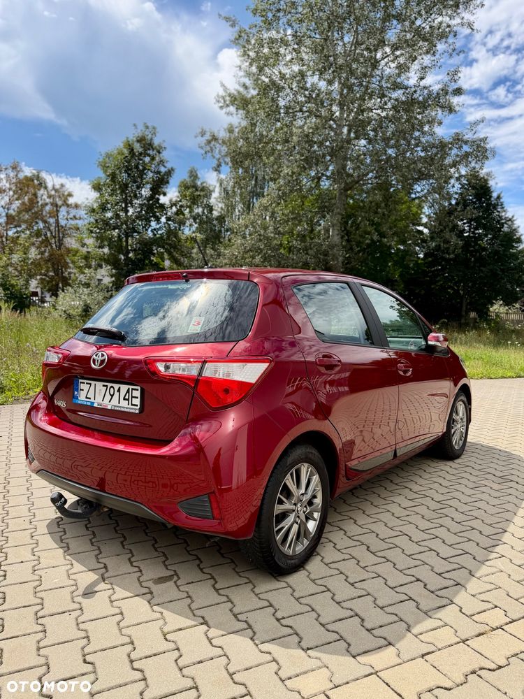 Toyota Yaris 1.5 Dynamic - 20