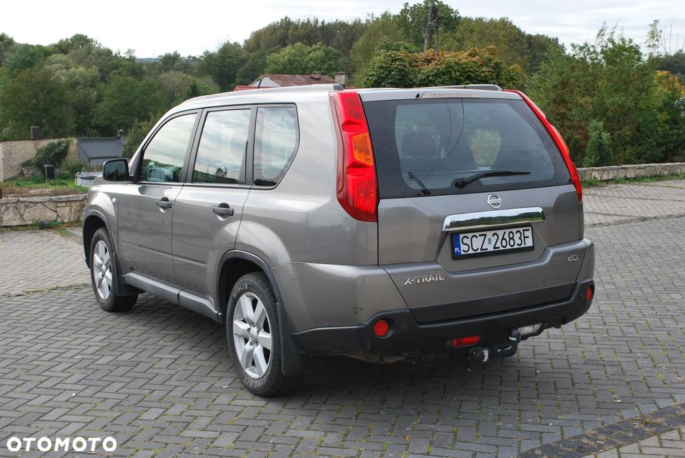 Nissan X-Trail 2.0 dCi 4x4 DPF LE - 6