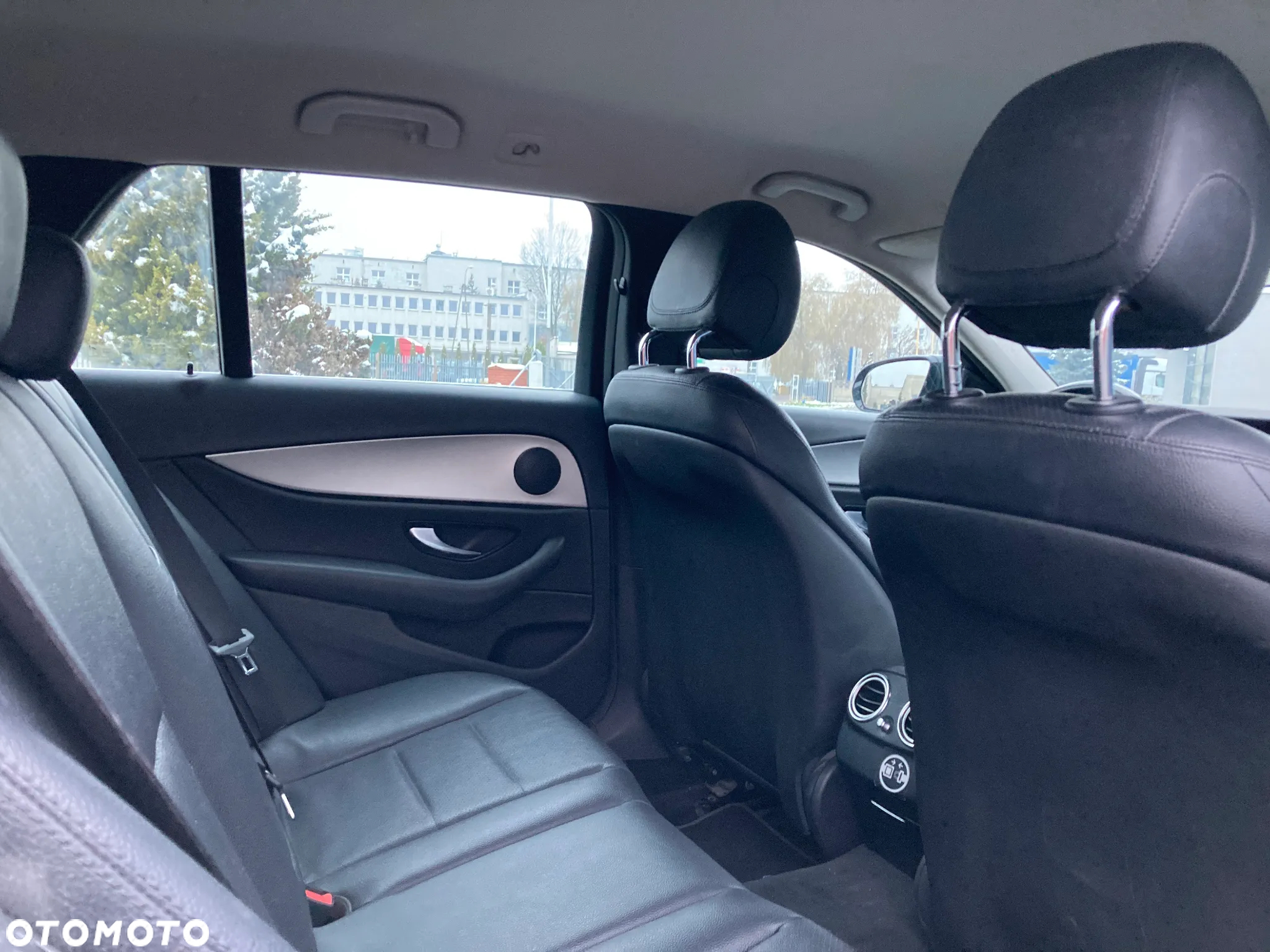 Mercedes-Benz Klasa E 200 T 9G-TRONIC Avantgarde - 14