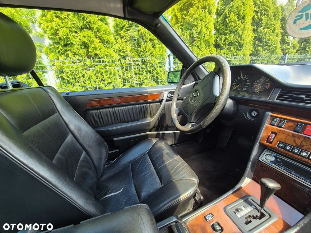 Mercedes-Benz Klasa E - 31