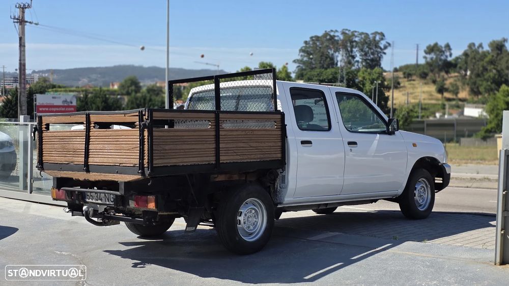 Nissan Pick Up 2.5 D CD - 3