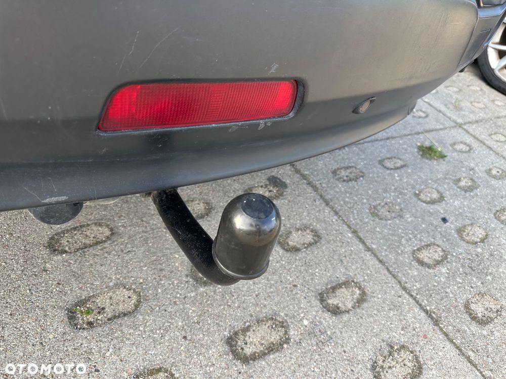 Nissan Qashqai+2 2.0 acenta - 15