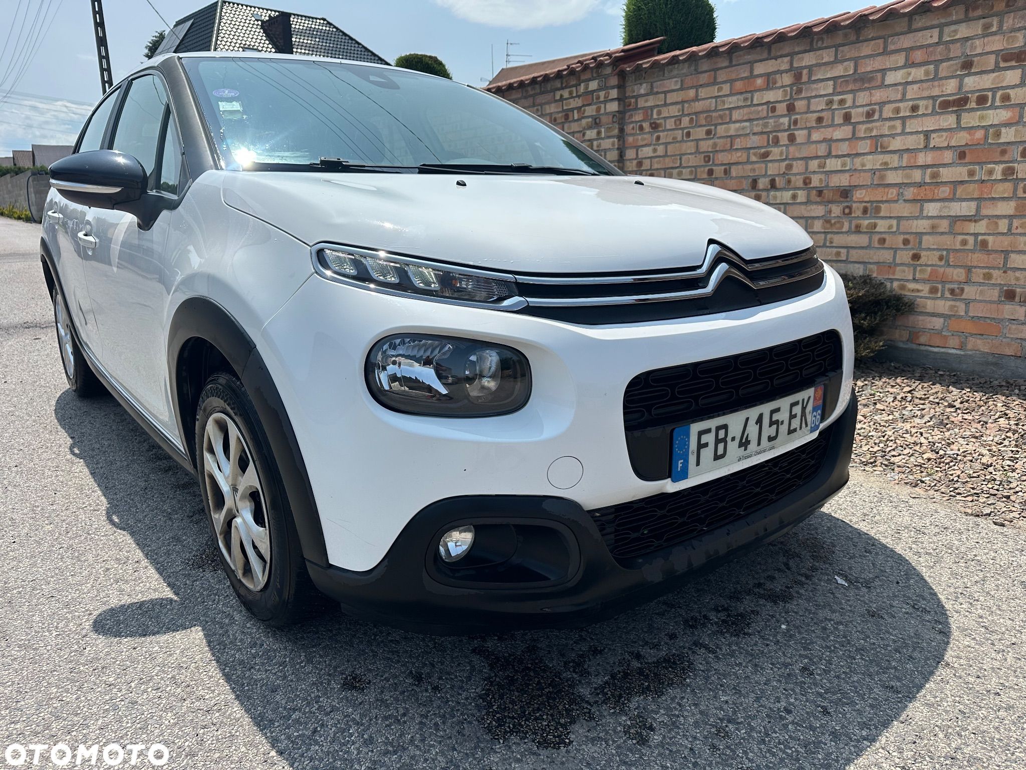 Citroën C3 1.2 PureTech Live - 1