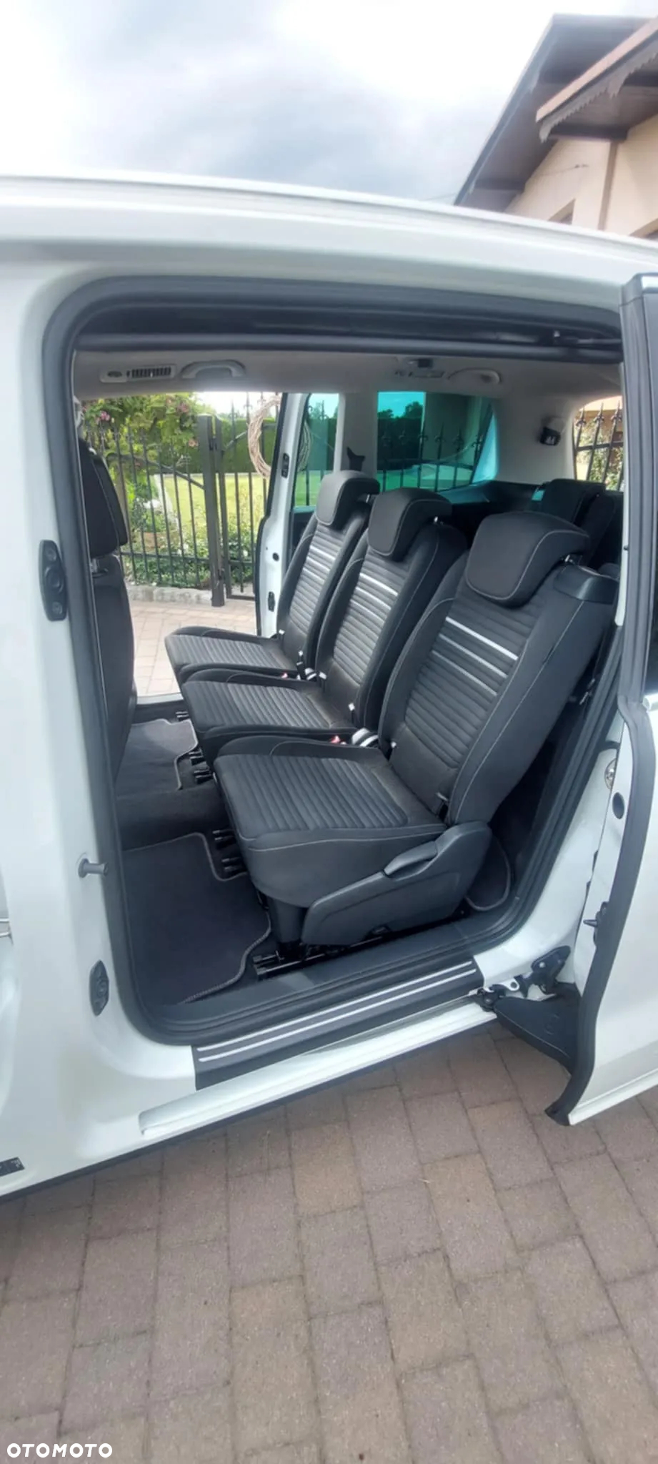 Volkswagen Sharan 1.4 TSI BlueMotion Technology Cup - 28