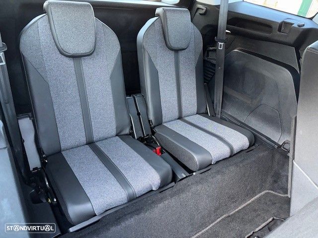 Peugeot 5008 1.6 BlueHDi Allure J18 - 15