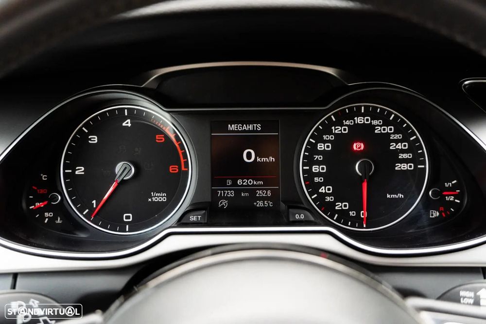 Audi A4 Avant 2.0 TDI Business Line S-line - 13