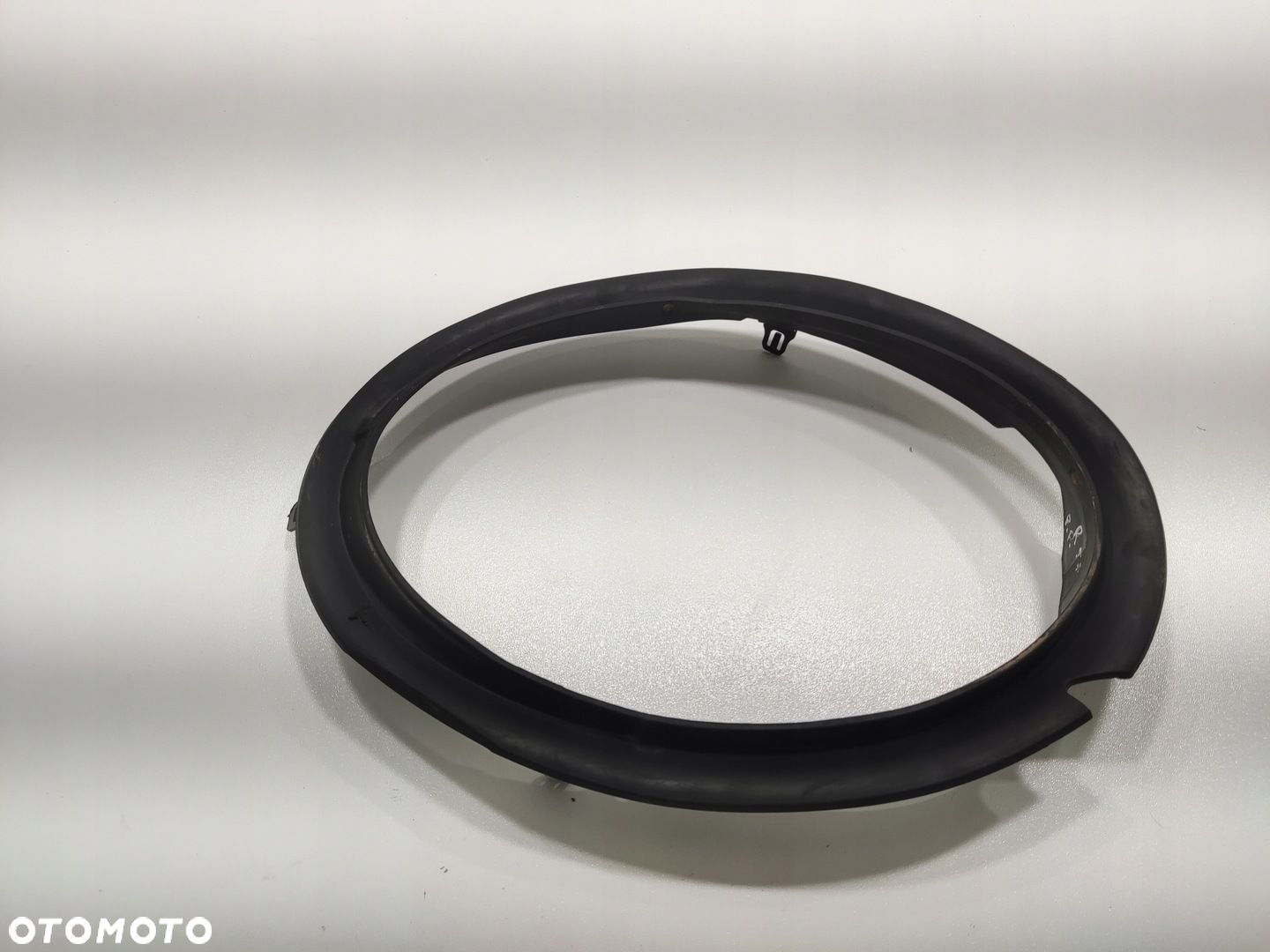 USZCZELKA LAMPY PRZÓD PRZEDNIEJ PRAWA MINI F55 F56 F57 2018-2021 - 2