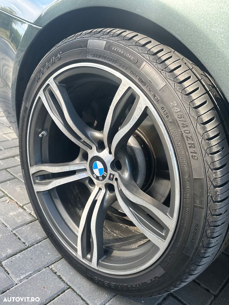 BMW Seria 5 525d xDrive - 16