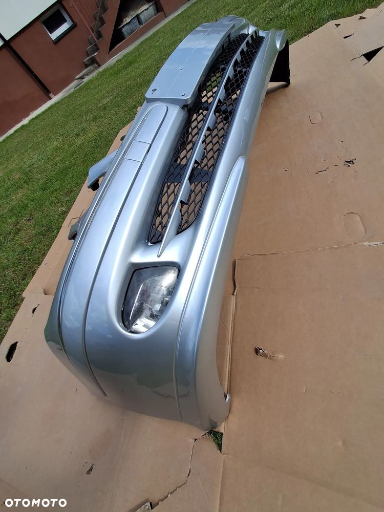 Zderzak przedni Mercedes E klasa W211 LAK 744 AVANTGARDE - 5