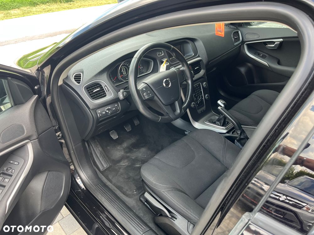Volvo V40 T2 Drive-E Base - 6