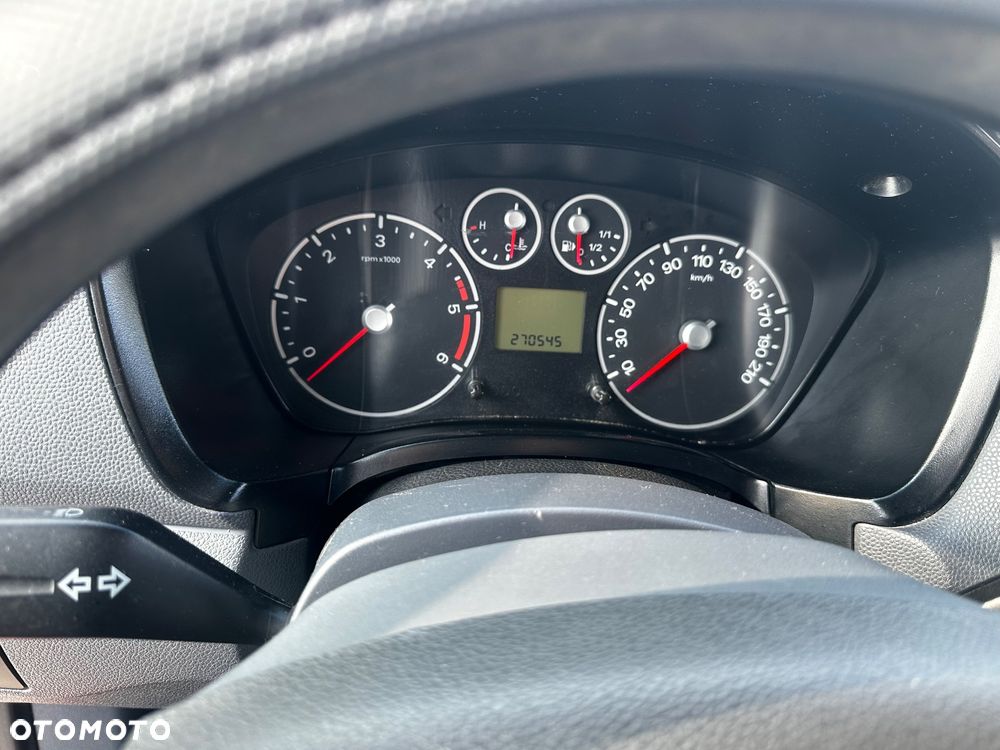 Ford Transit Connect - 13