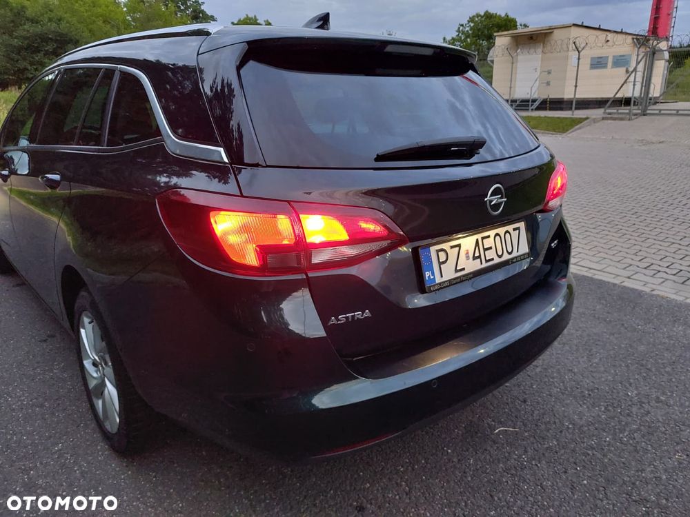 Opel Astra 1.6 CDTI Elite - 8