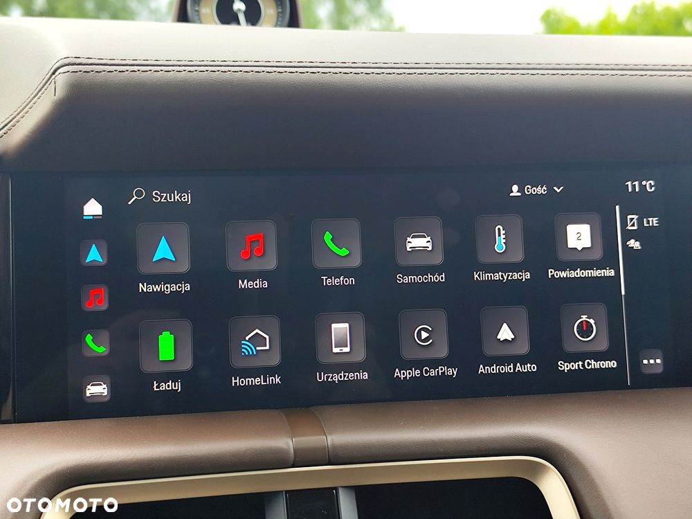 Porsche Taycan Turbo - 23