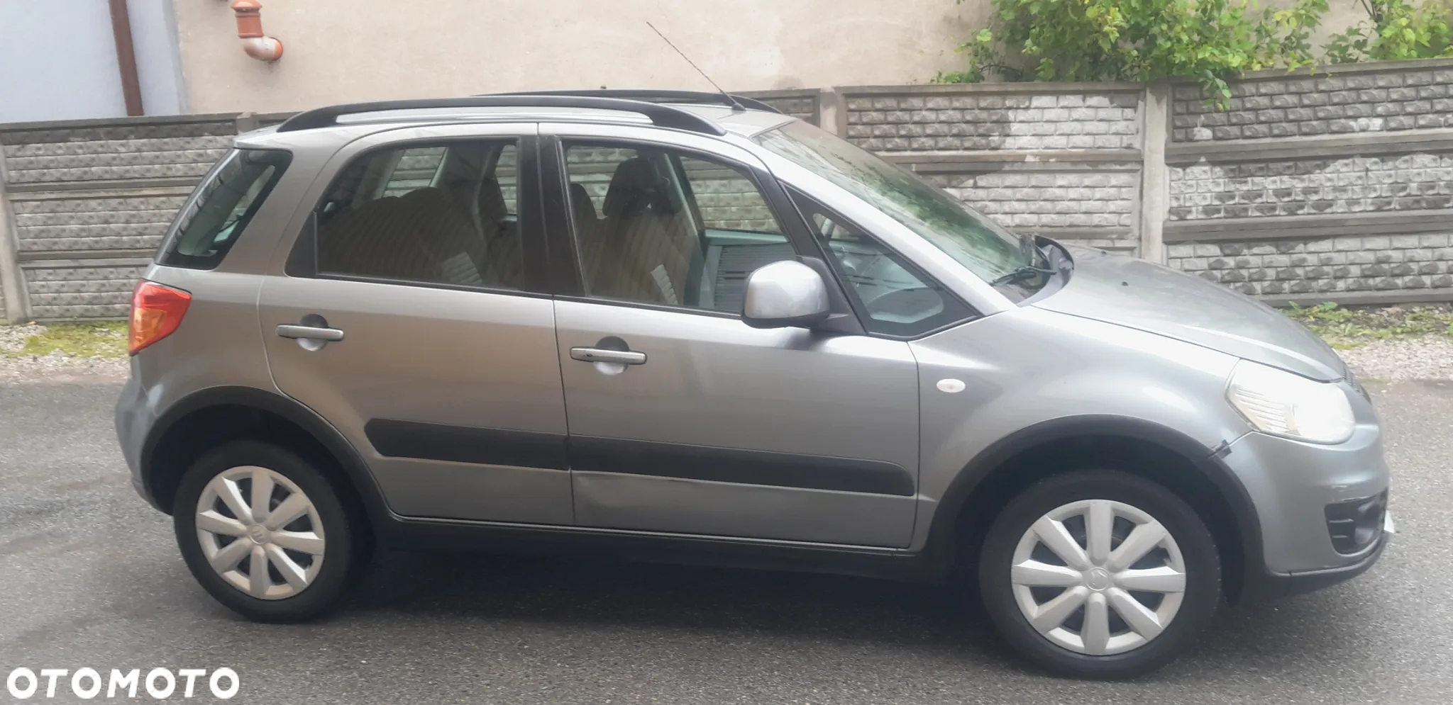 Suzuki SX4 1.6 Comfort Plus 4WD - 8