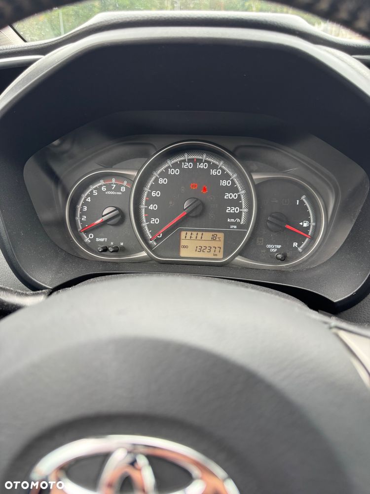 Toyota Yaris 1.0 Active - 12