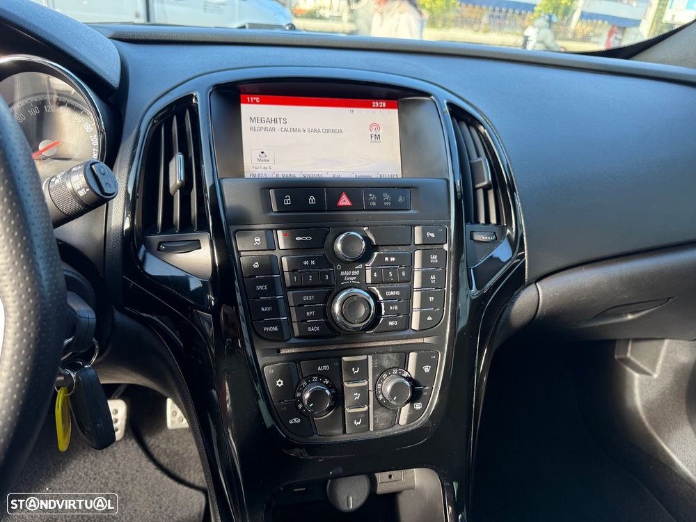 Opel Astra GTC 1.6 CDTi S/S - 24