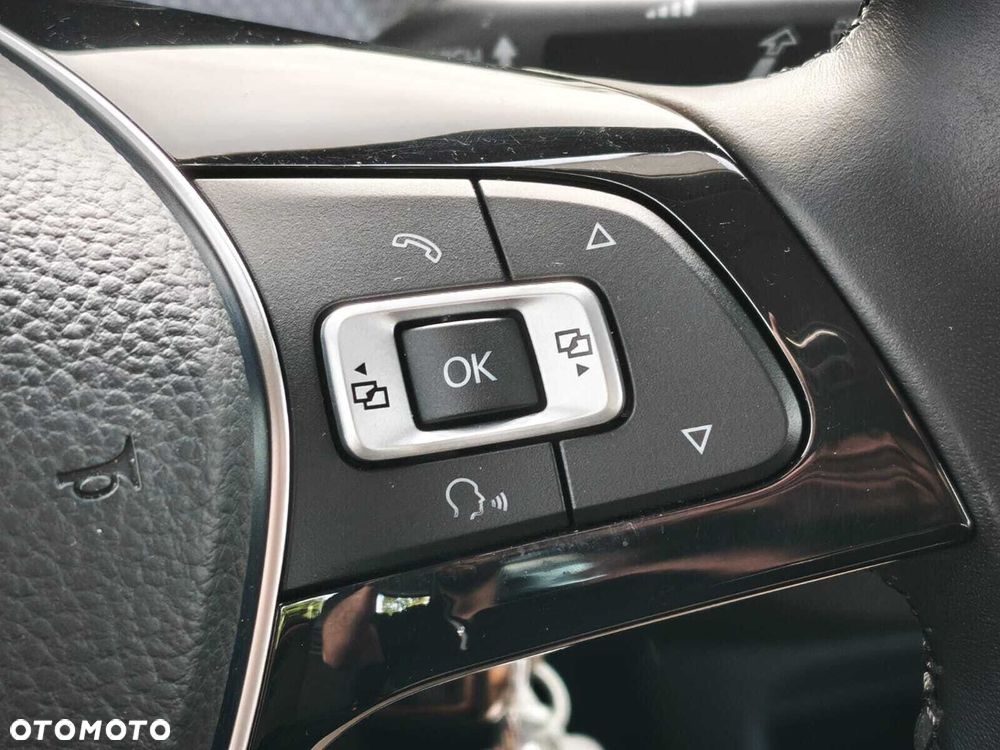 Volkswagen up! 1.0 move - 24