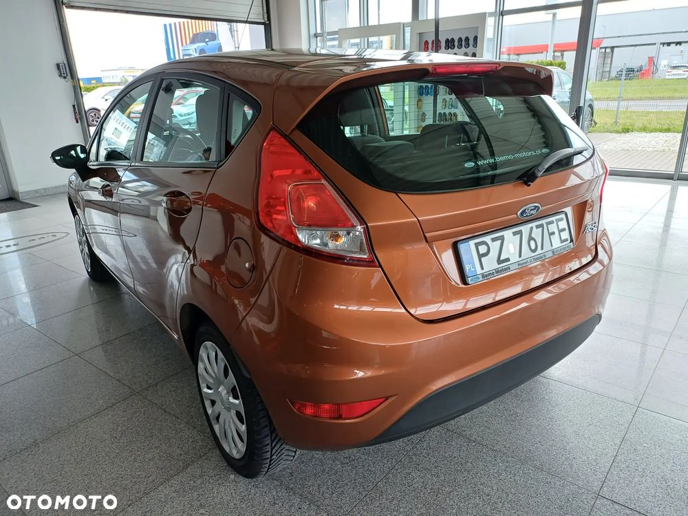 Ford Fiesta 1.25 Ambiente EU5 - 5
