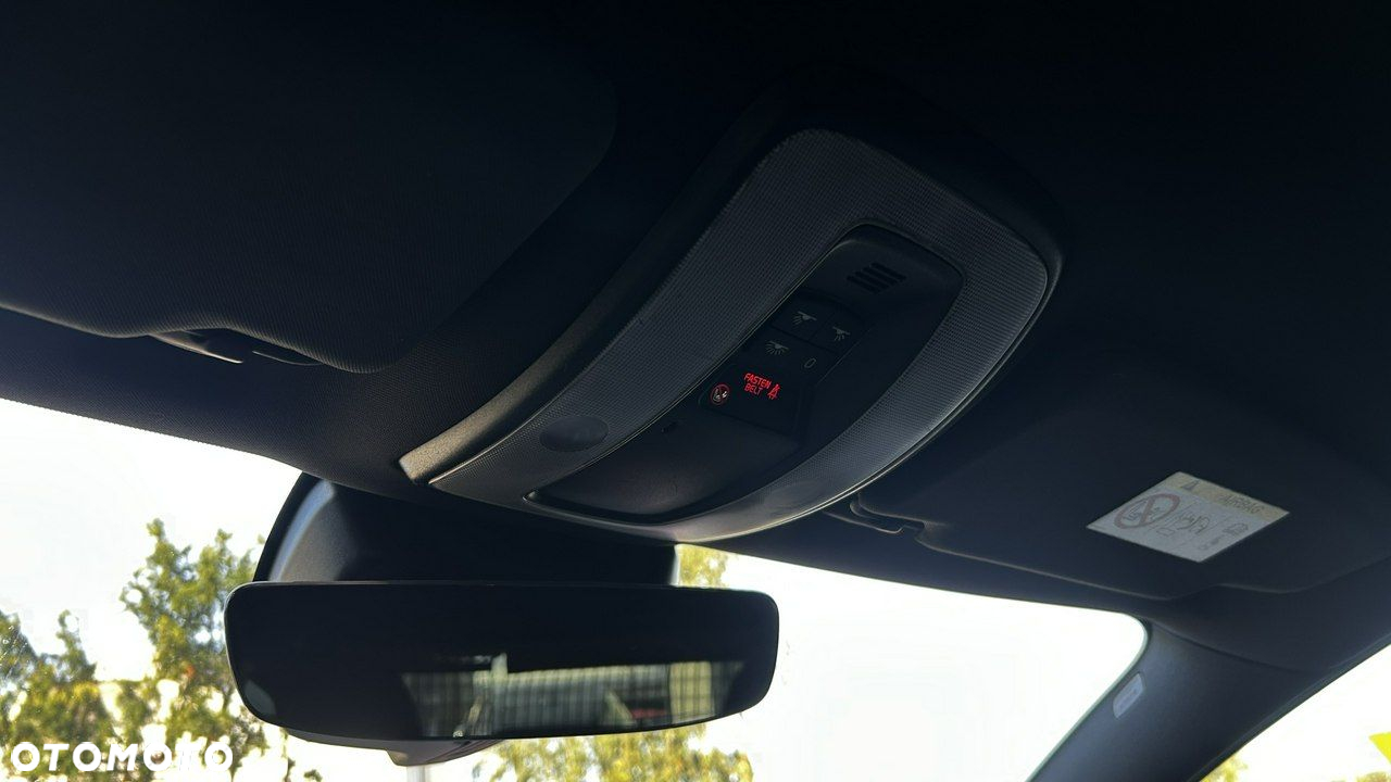 Volvo V60 Cross Country - 10