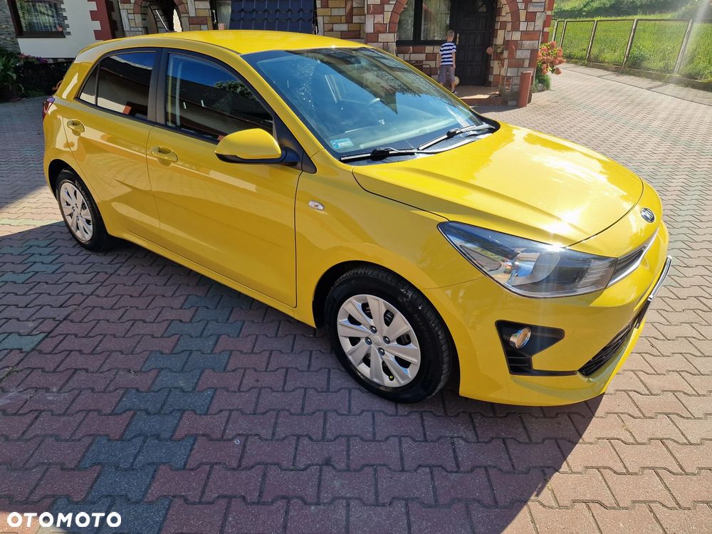 Kia Rio 1.2 L - 39