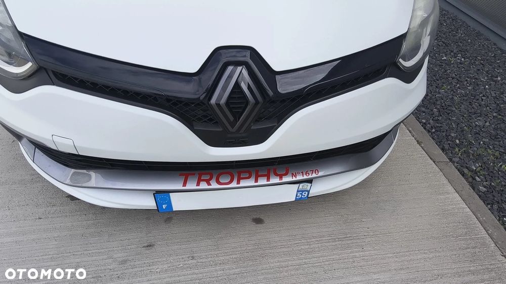 Renault Clio TCe 220 EDC R.S Trophy - 10
