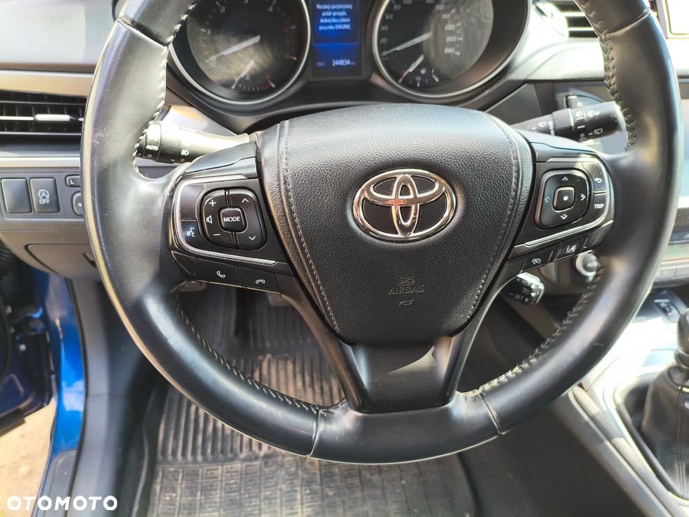 Toyota Avensis 2.0 D-4D Active Business - 14