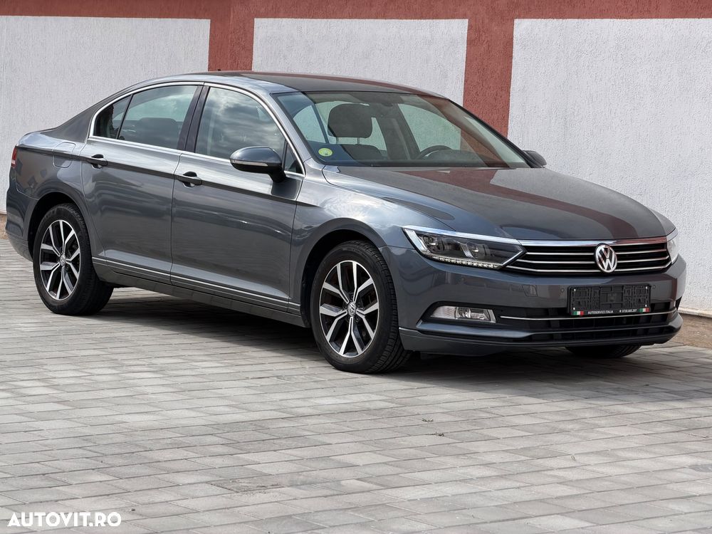 Volkswagen Passat 1.6 TDI SCR DSG Comfortline - 14